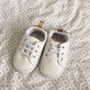 Baby girl sneakers